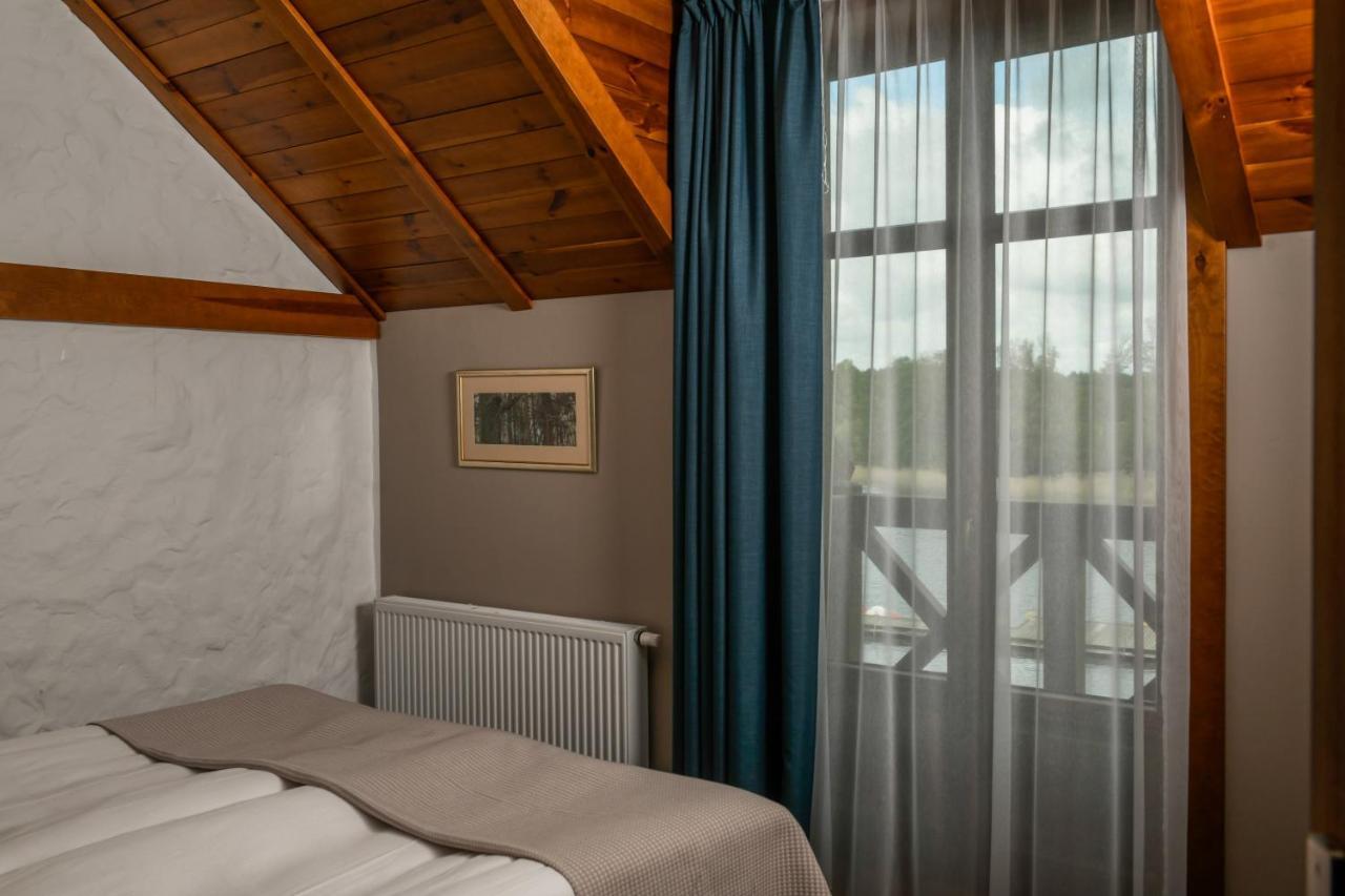 Hotel Folwark Lekuk 3*
