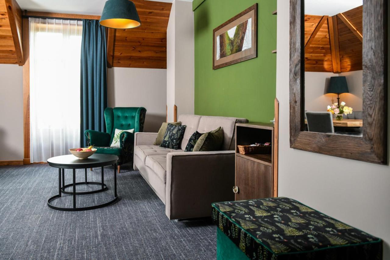 Folwark Lekuk Hotel
