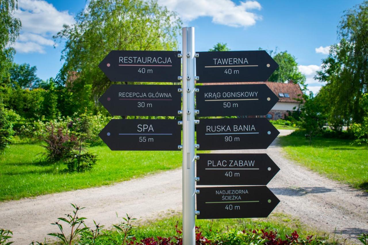 Folwark Lekuk Hotel